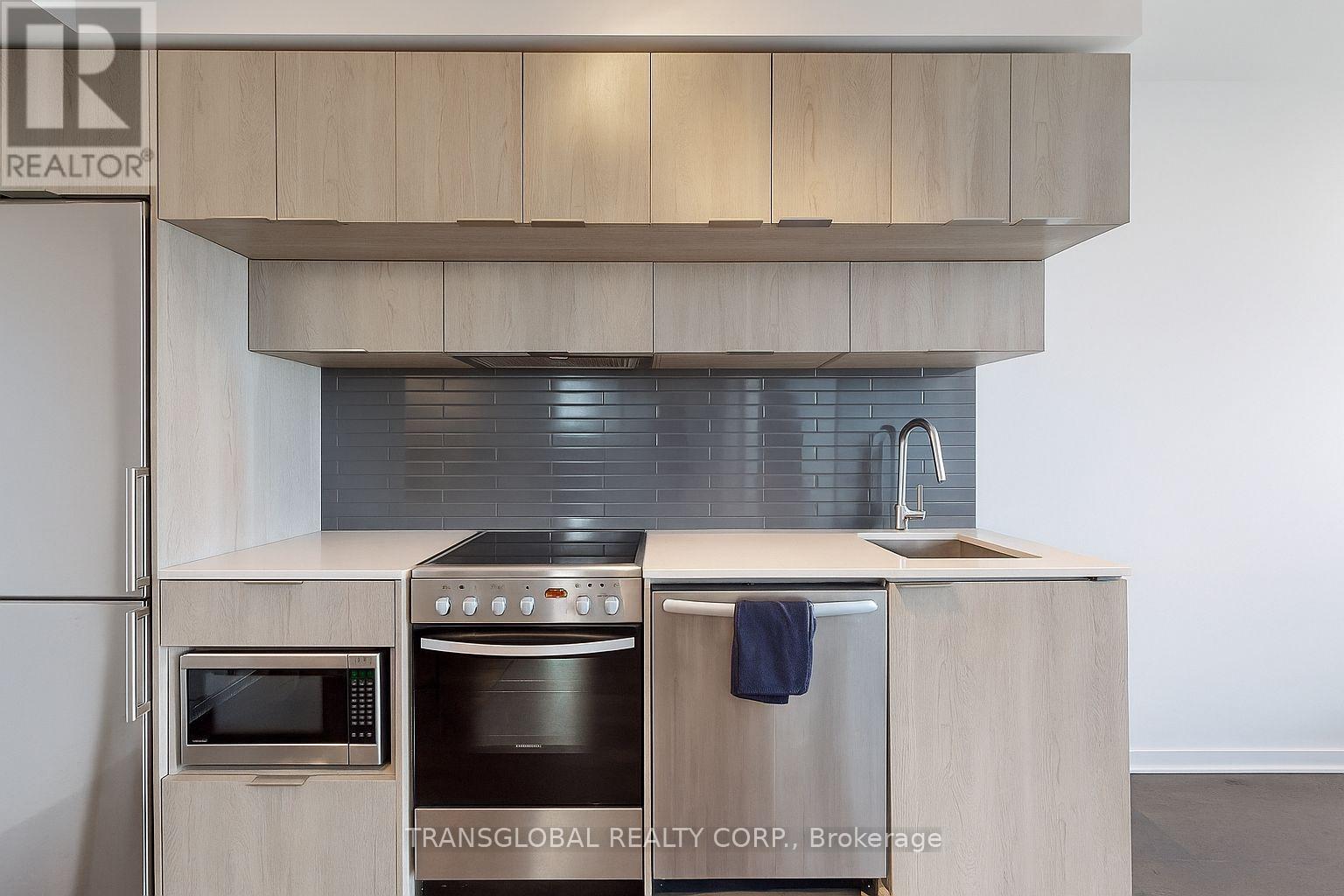 3801 - 181 Dundas Street E, Toronto, Ontario  M5A 0N5 - Photo 8 - C12241043