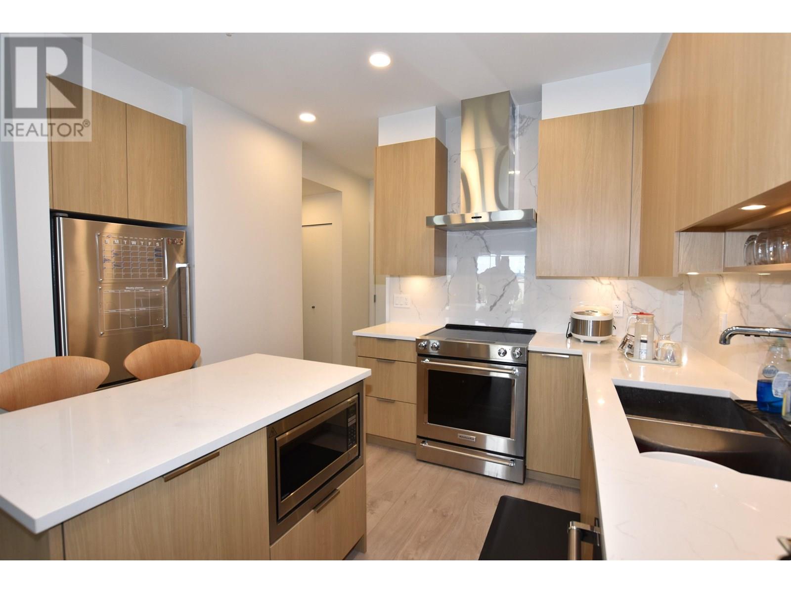 202 7123 11th Avenue, Burnaby, British Columbia  V3N 0J6 - Photo 11 - R3015926