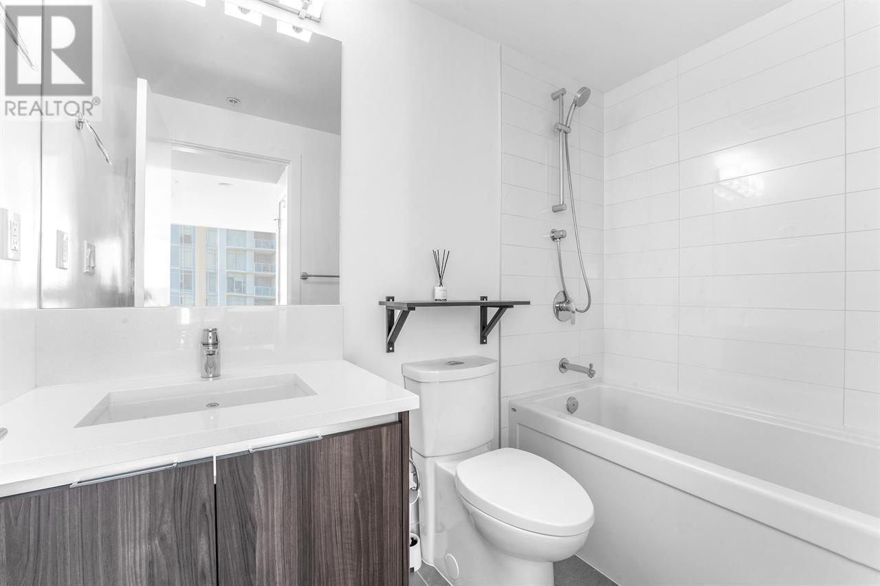 1104 4900 Lennox Lane, Burnaby, British Columbia  V5H 0G9 - Photo 18 - R3019200