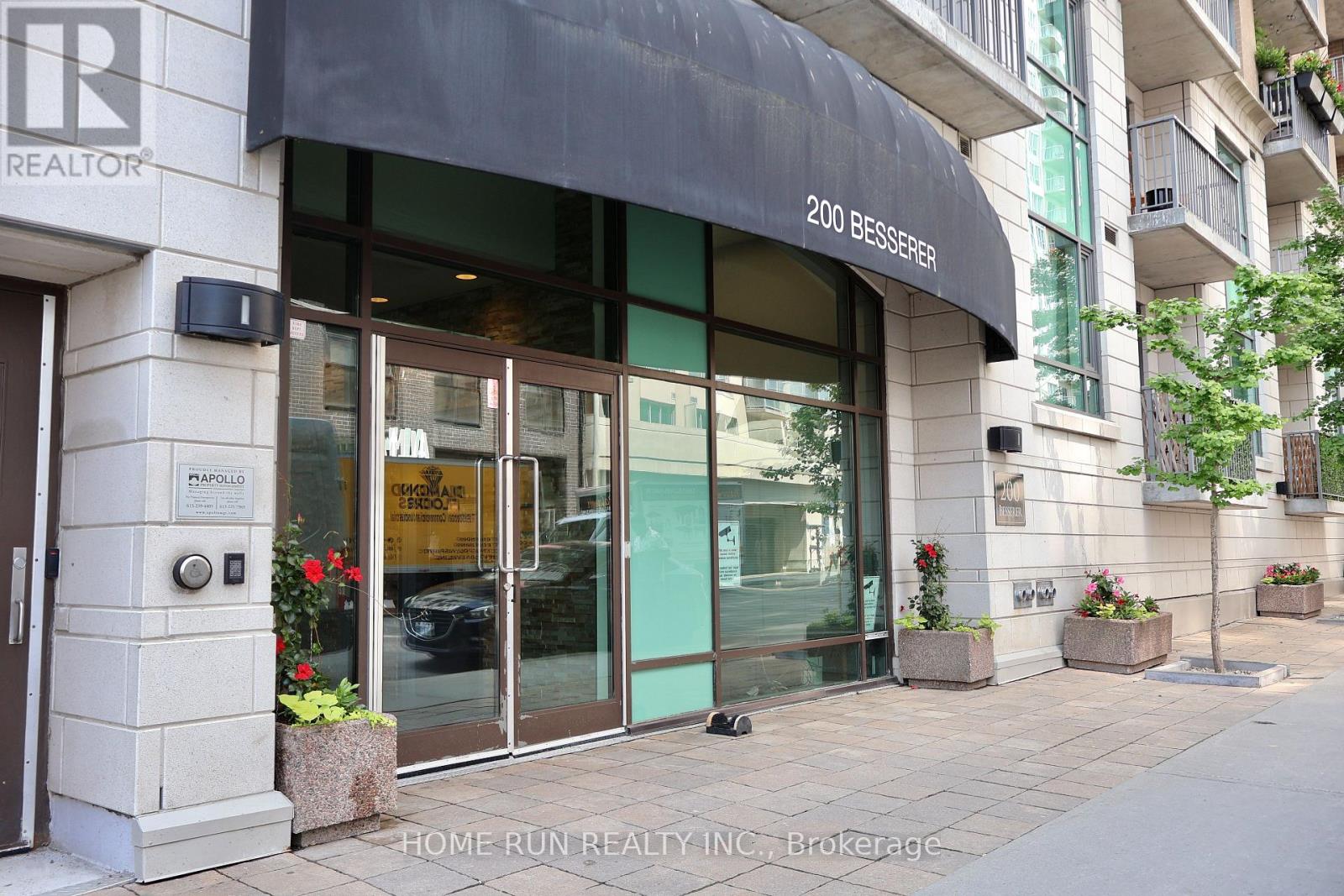 808 - 200 BESSERER STREET, ottawa, Ontario