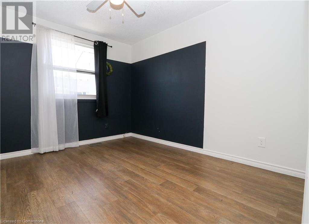 423 Keats Way Unit# 1, Waterloo, Ontario  N2L 5S7 - Photo 14 - 40744062