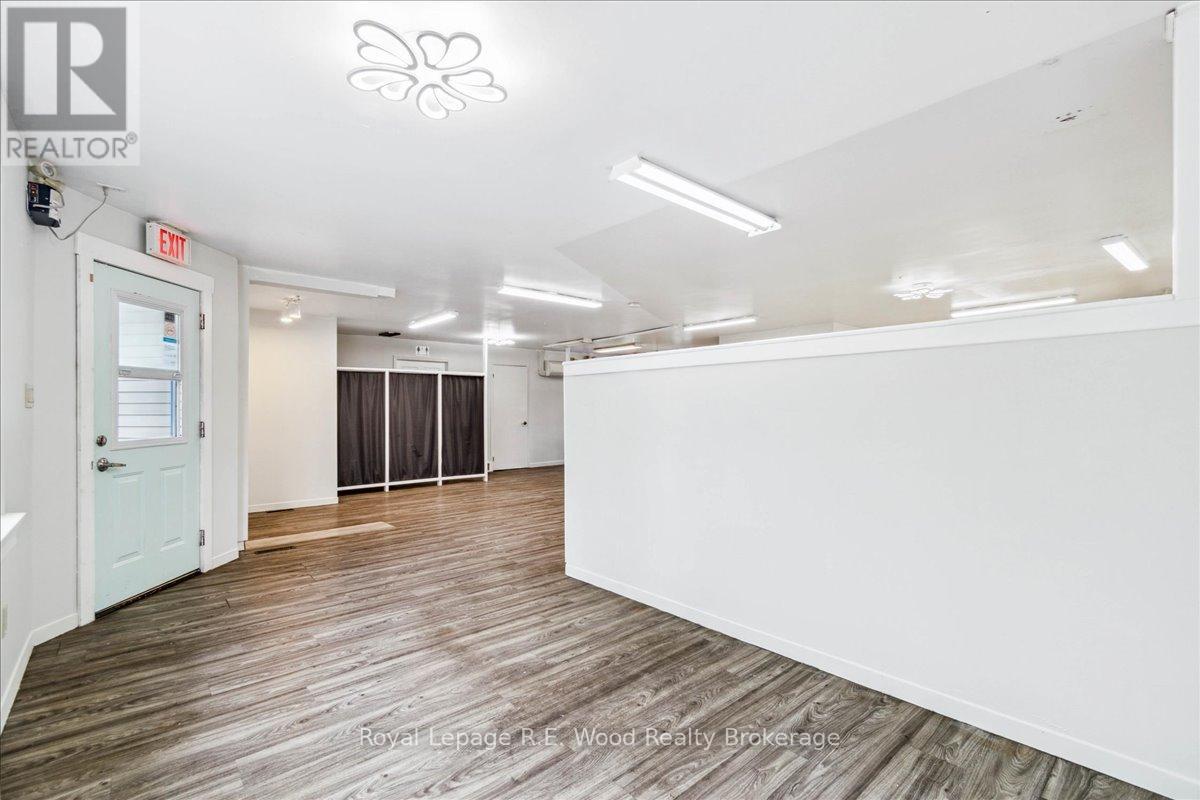 29 Wellington Street, Bayham, Ontario  N0J 1T0 - Photo 11 - X12241108