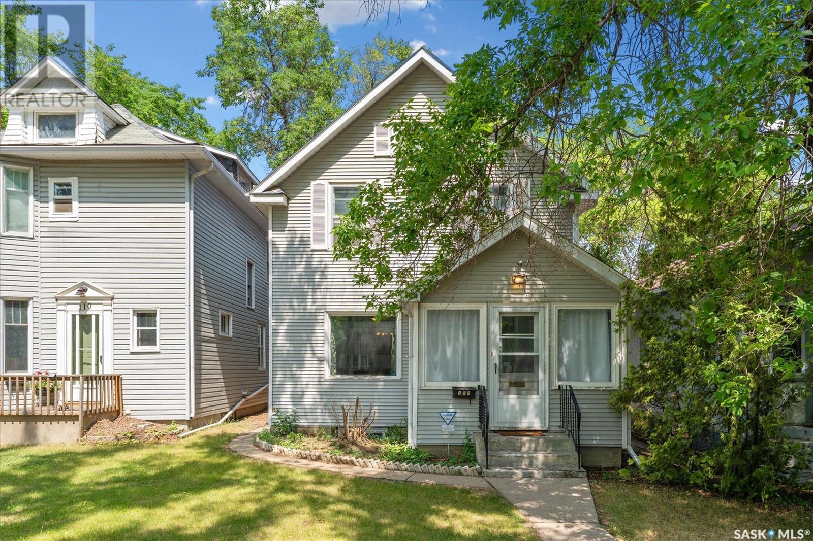 Property at 108 31st STREET W image 1