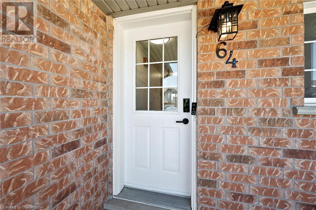 Property at 64 FOXGLOVE Crescent image 5