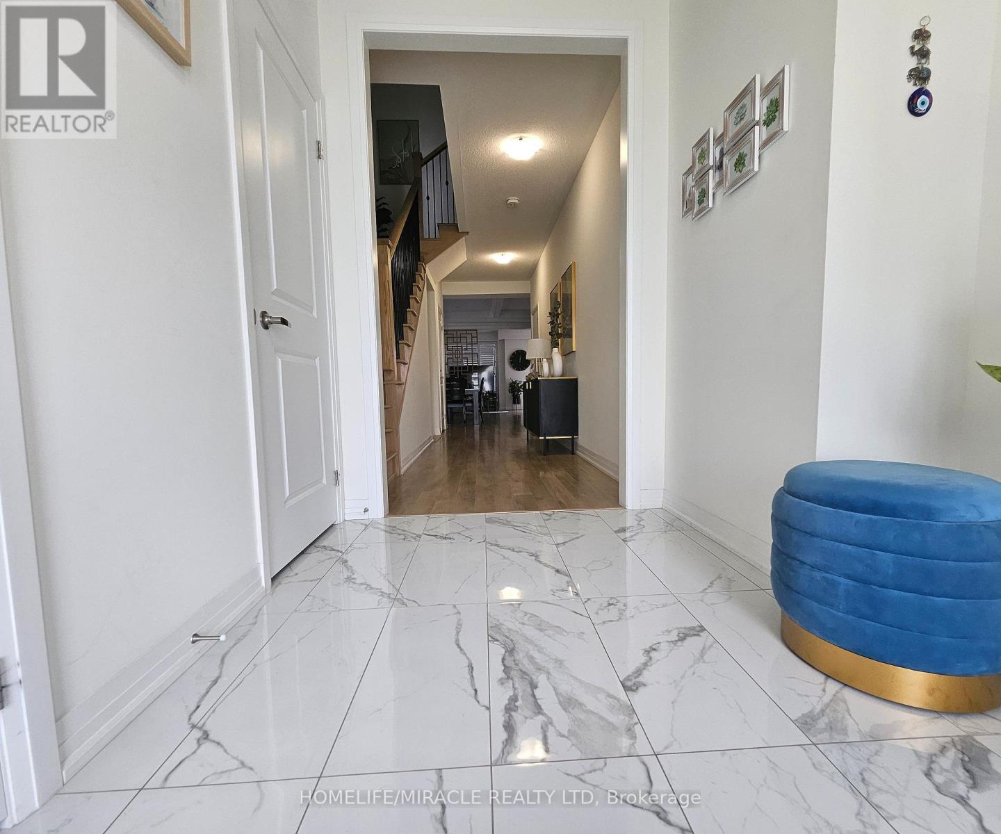 Property at 158 OGSTON CRESCENT image 5