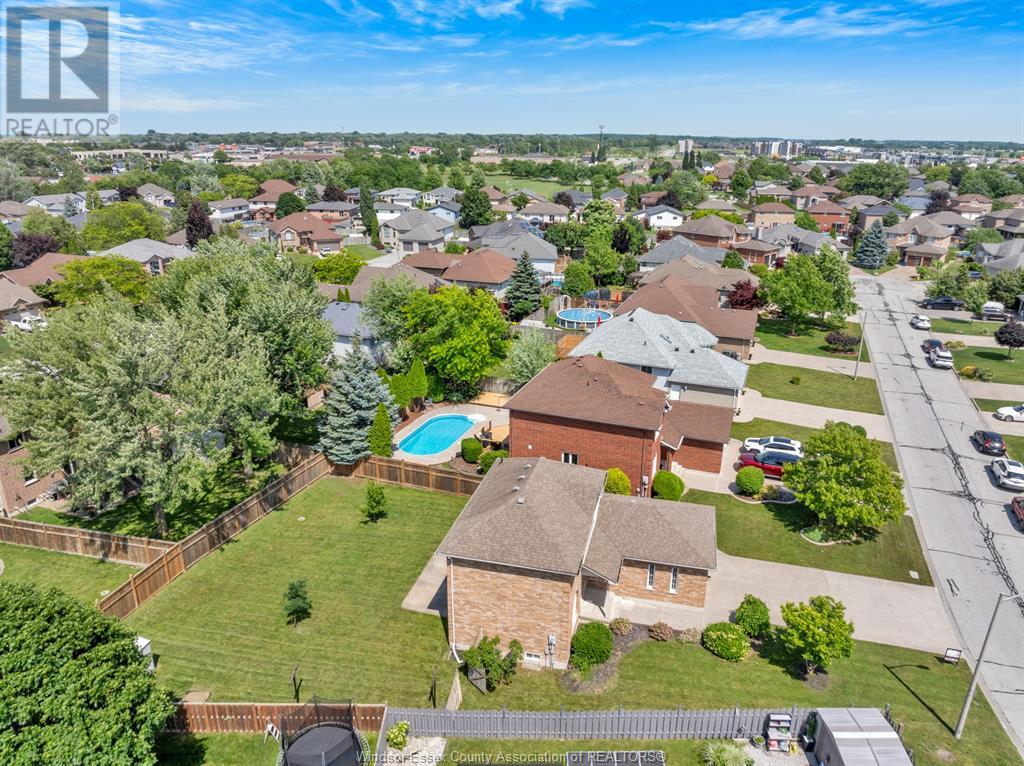 12720 Shelly Court, Tecumseh, Ontario  N8N 4W8 - Photo 41 - 25015823