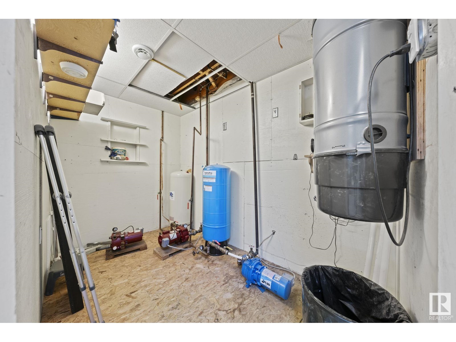Property at 458 23109 Township Road 514 image 4