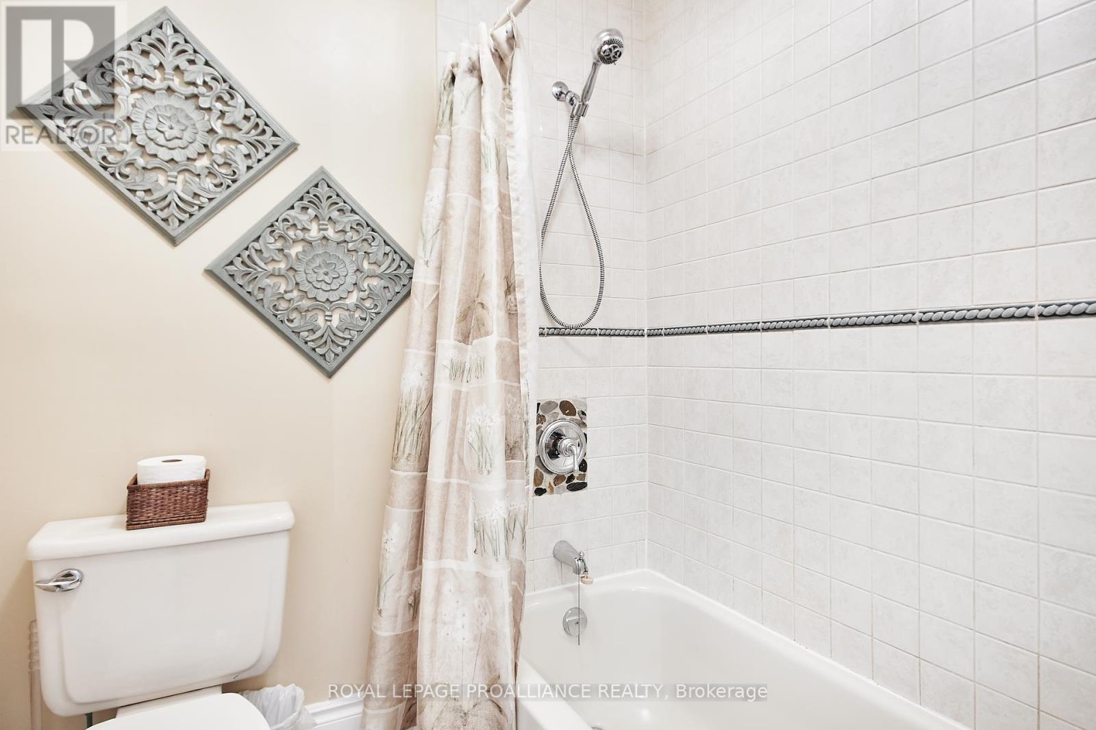 408 East Street, Prescott, Ontario  K0E 1T0 - Photo 36 - X12241133