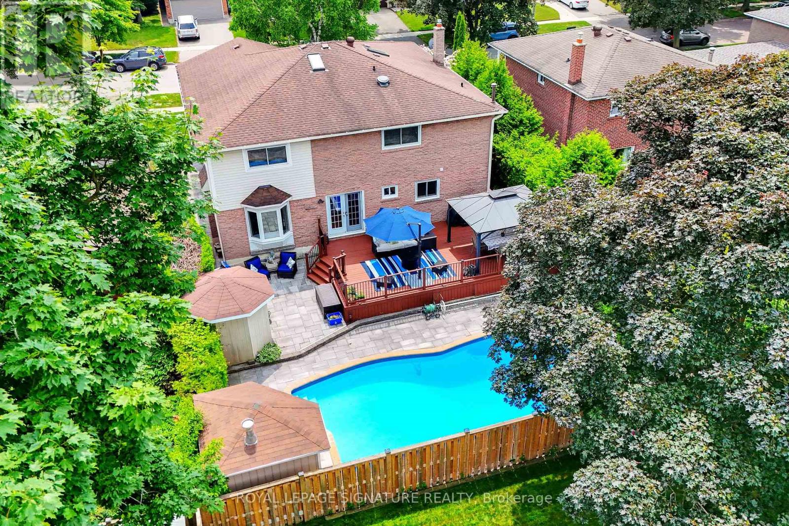 Property at 10 CORNINGHAM STREET image 3
