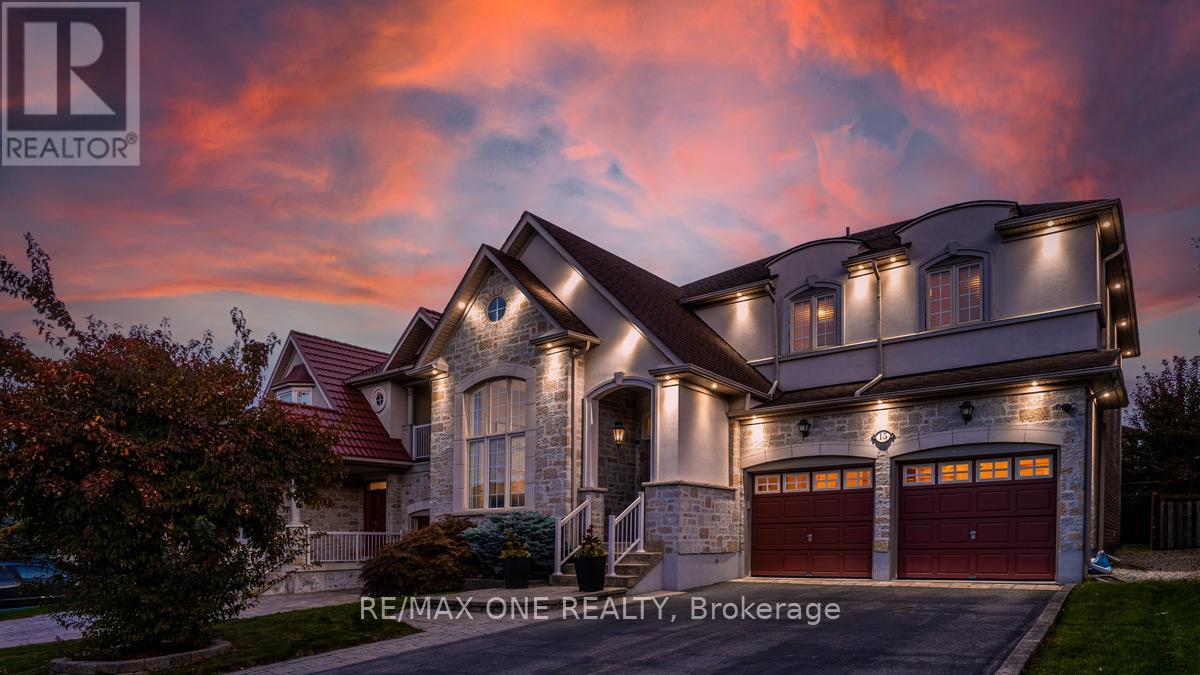 Property at 15 BURGUNDY TRAIL image 2