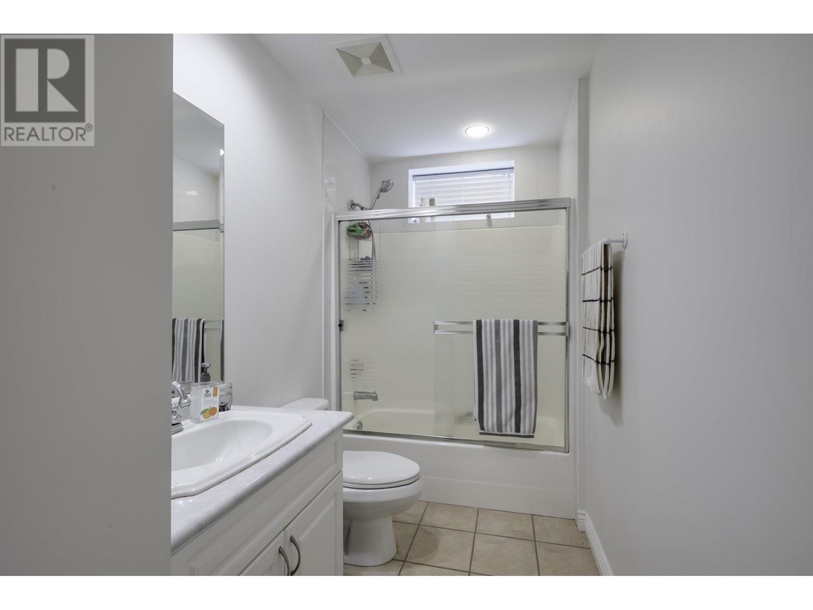 4265 Grant Street, Burnaby, British Columbia  V5C 3P1 - Photo 24 - R3018612