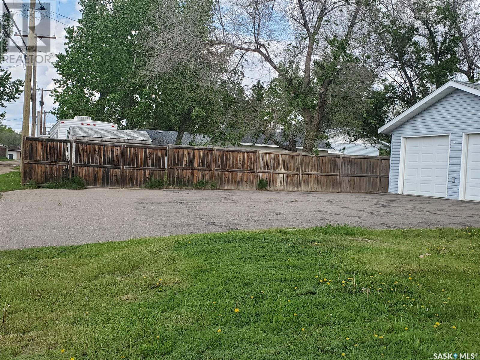 3160 Rutland Avenue, Gull Lake, Saskatchewan  S0N 1A0 - Photo 27 - SK010514