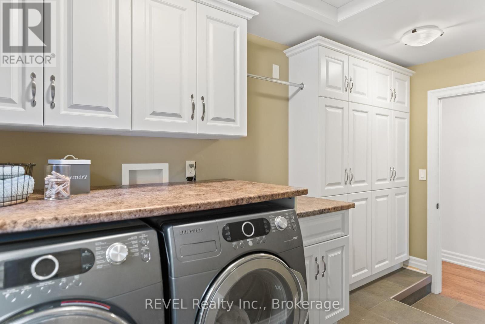 2027 Hansler Street, Pelham, Ontario  L0S 1M0 - Photo 25 - X12241222