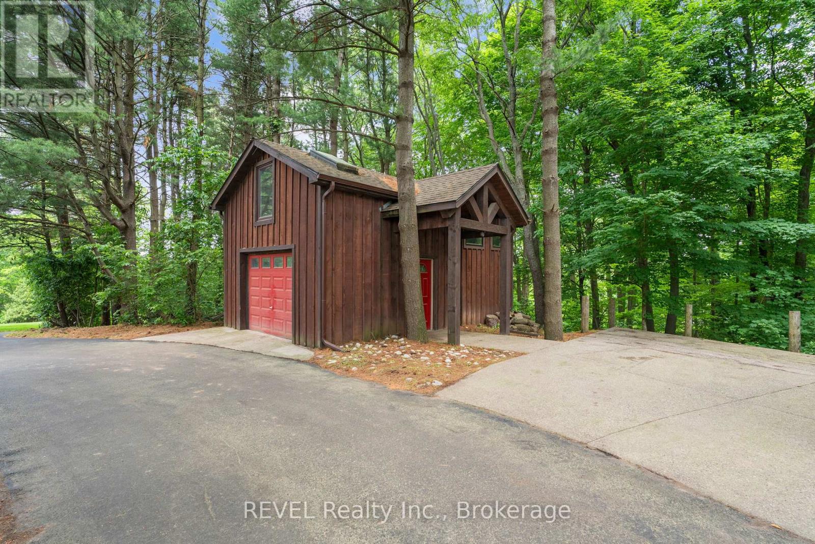 2027 Hansler Street, Pelham, Ontario  L0S 1M0 - Photo 34 - X12241222
