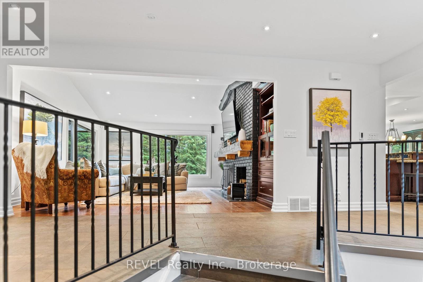 Property at 2027 HANSLER STREET image 5