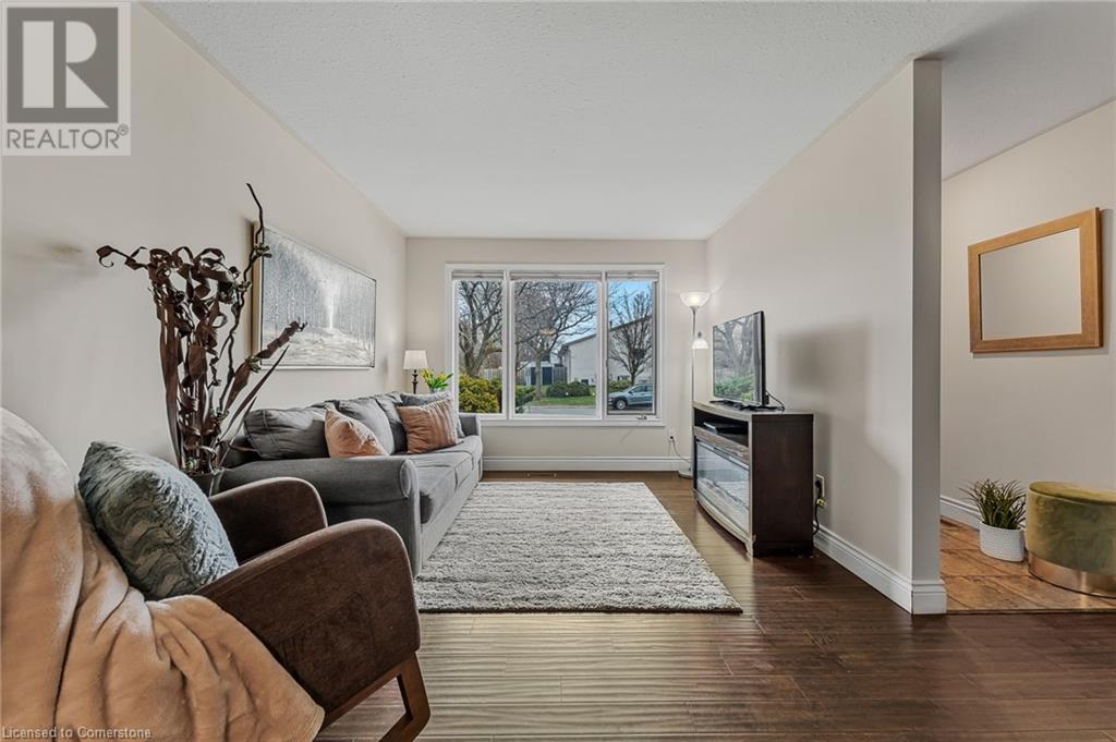 Property at 4534 DUFFERIN Avenue image 4