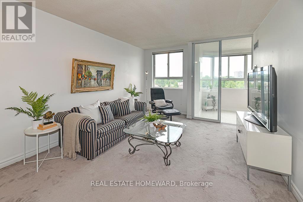 1208 - 4 Park Vista Drive, Toronto, Ontario  M4B 3M8 - Photo 11 - E12241194