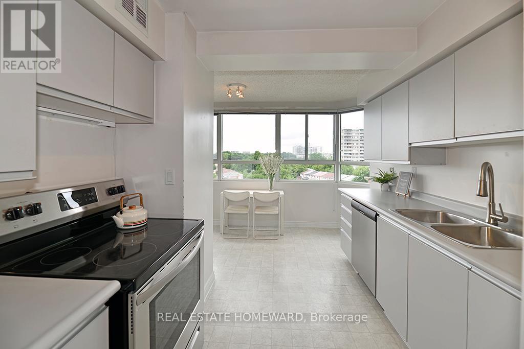 1208 - 4 Park Vista Drive, Toronto, Ontario  M4B 3M8 - Photo 4 - E12241194