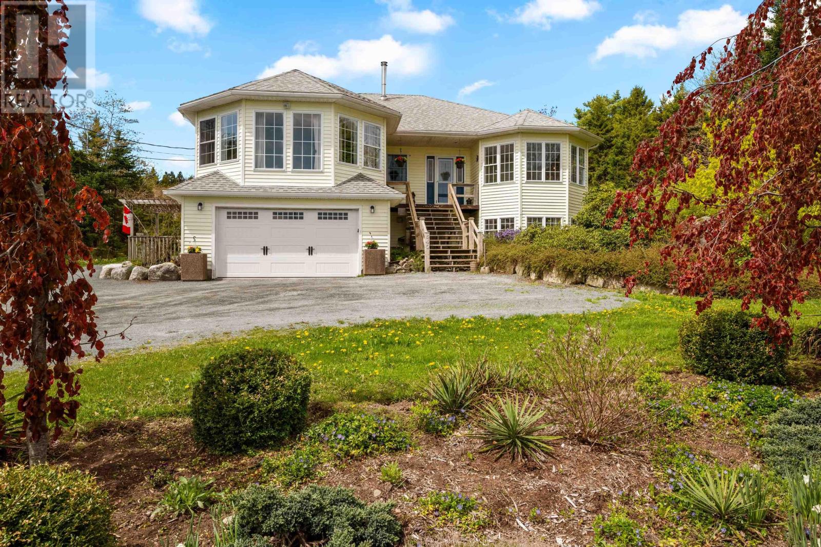 Property at 640 Myra Road image 2