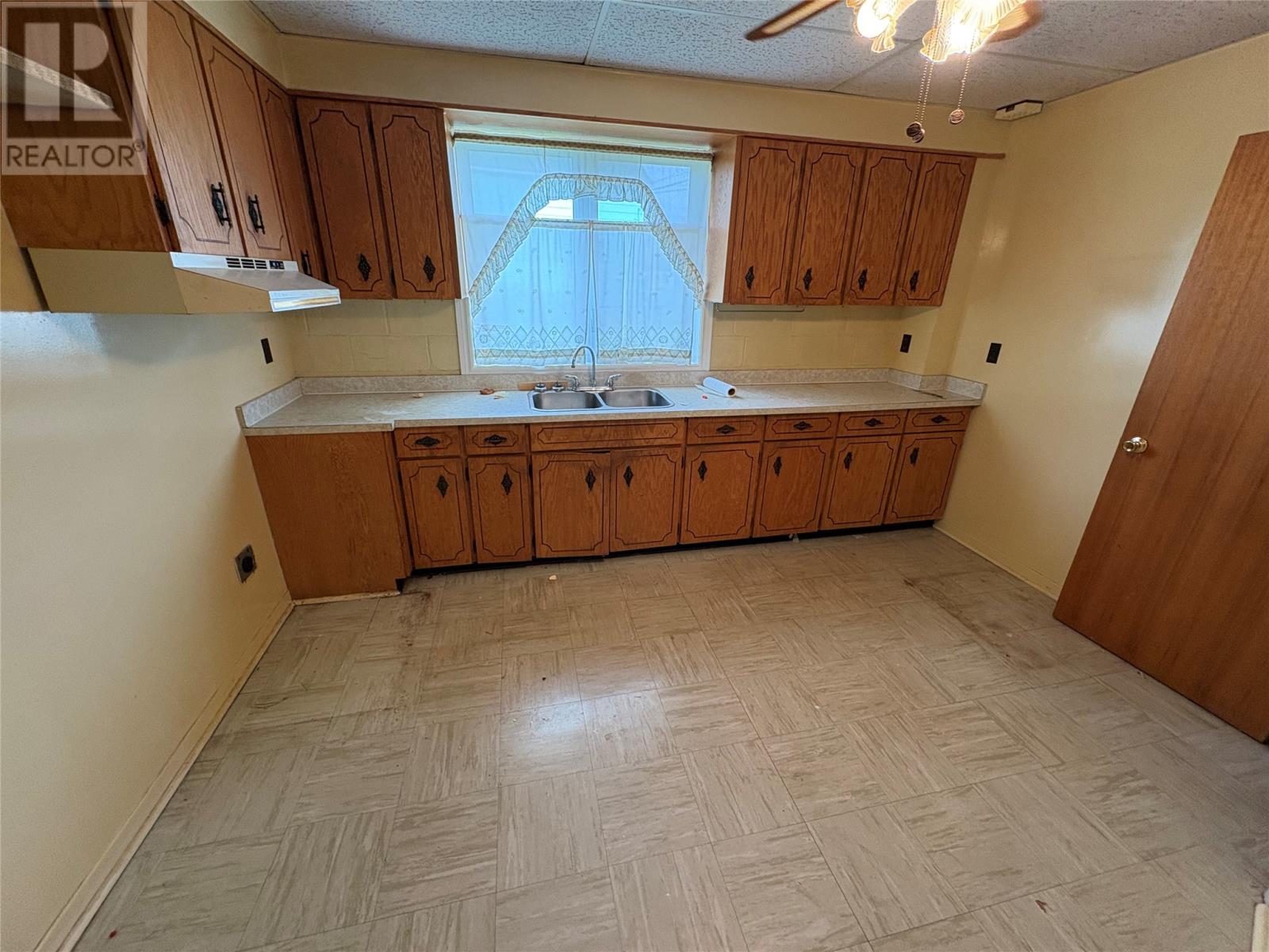 11 Commonwealth Drive, Botwood, Newfoundland & Labrador  A0H 1E0 - Photo 12 - 1286812