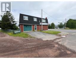11 Commonwealth Drive