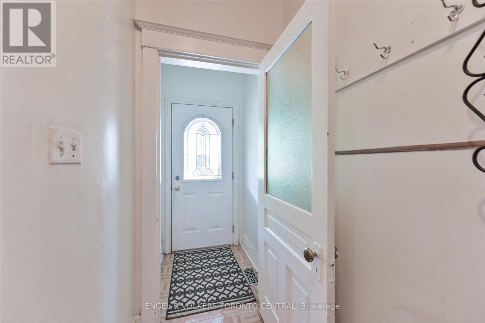 Property at 384 MARGUERETTA STREET image 4