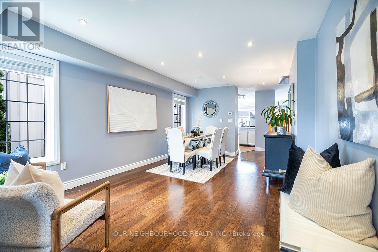 Property at 558 BRASSWINDS TRAIL image 4