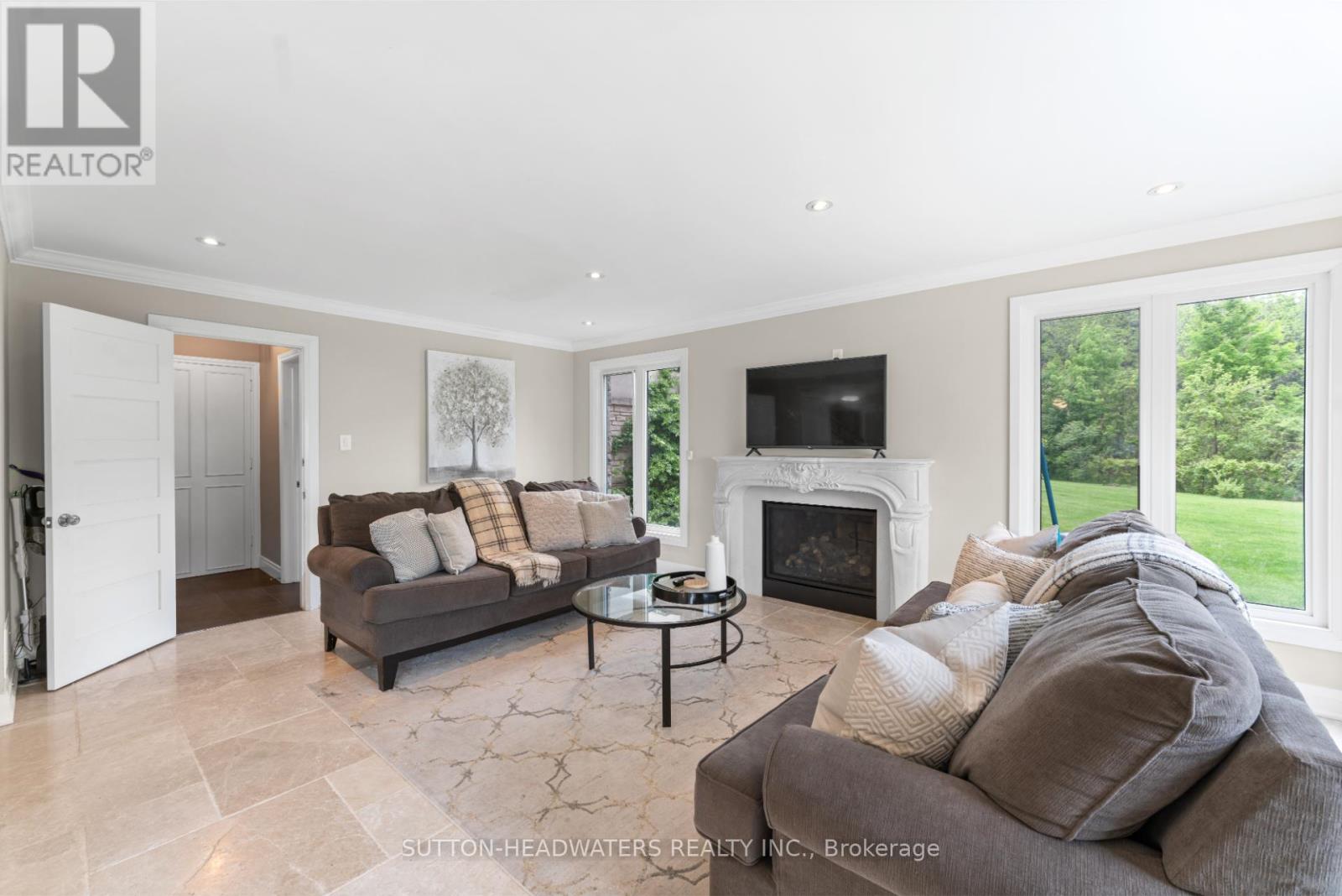 15415 Clayhill Road, Halton Hills, Ontario  L7G 4S8 - Photo 11 - W12205695