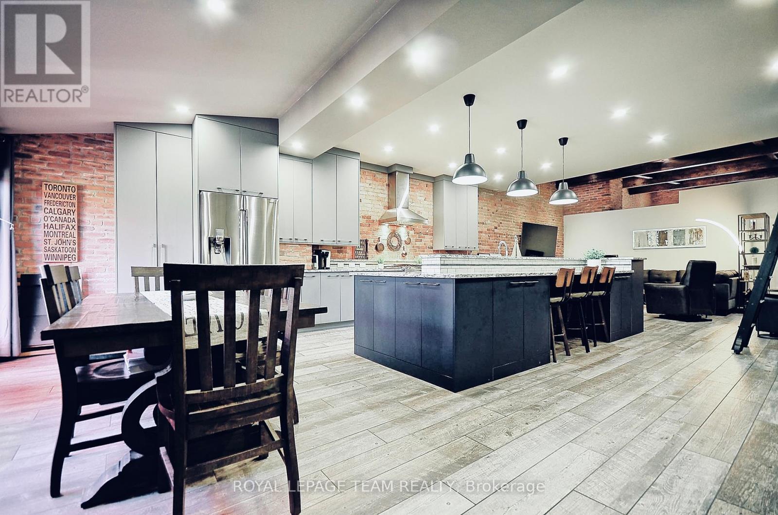 26 Elgin Street W, Arnprior, Ontario  K7S 1N3 - Photo 22 - X12241232