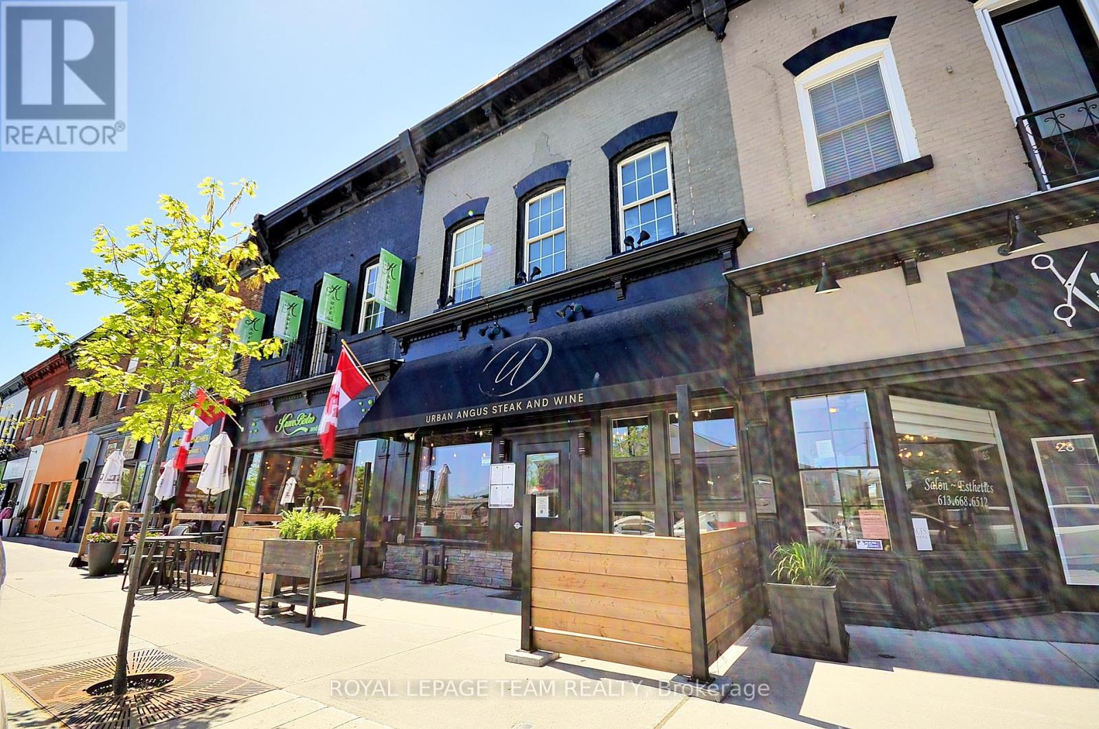 26 Elgin Street W, Arnprior, Ontario  K7S 1N3 - Photo 3 - X12241232