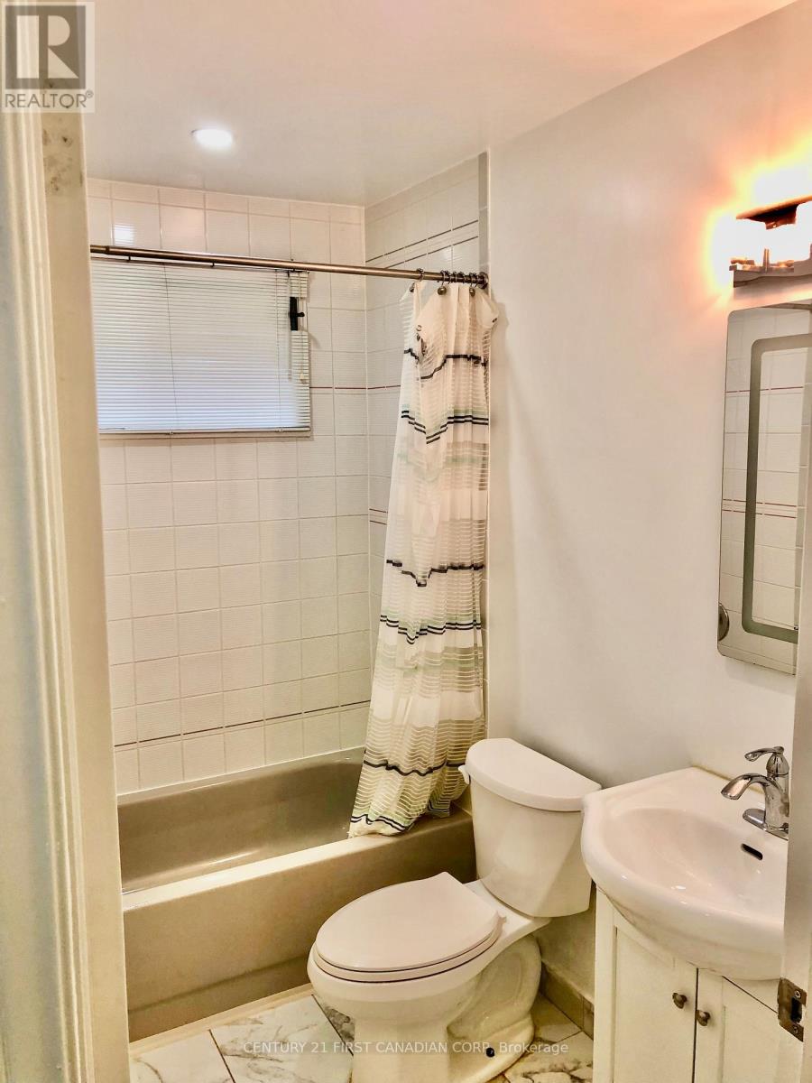 190 Fairview Avenue, St. Thomas, Ontario  N5R 5K4 - Photo 23 - X12241248