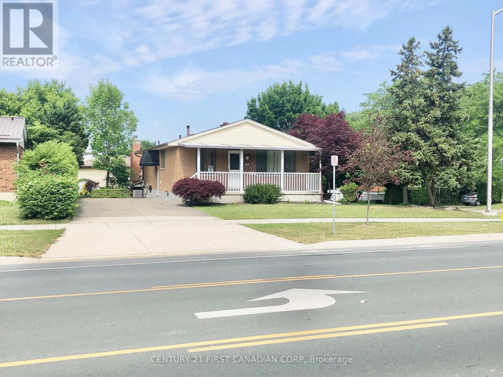 190 Fairview Avenue, St. Thomas, Ontario  N5R 5K4 - Photo 49 - X12241248
