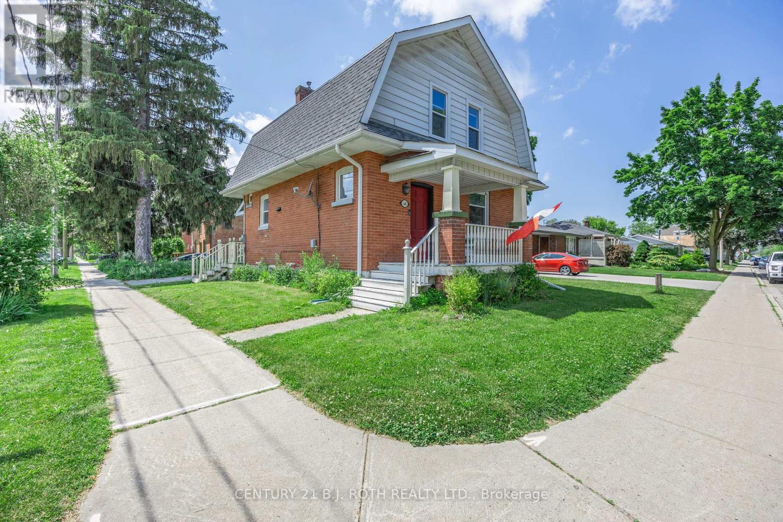 Property at 46 CHURCH STREET S image 1