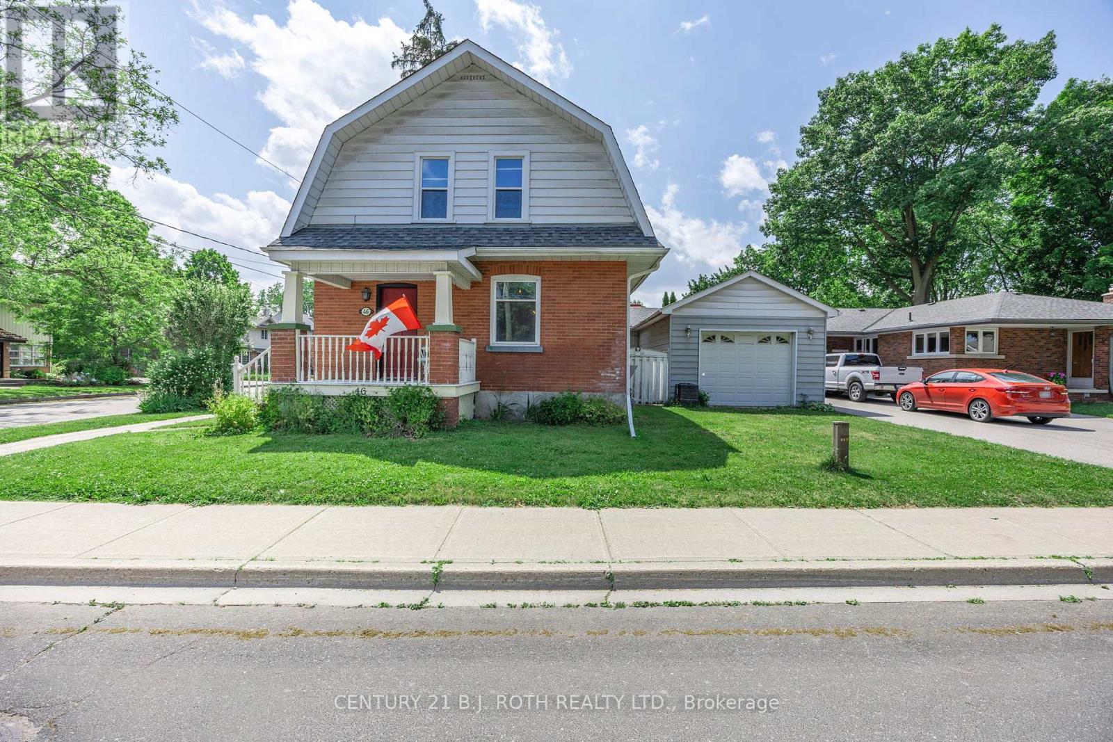 Property at 46 CHURCH STREET S image 5