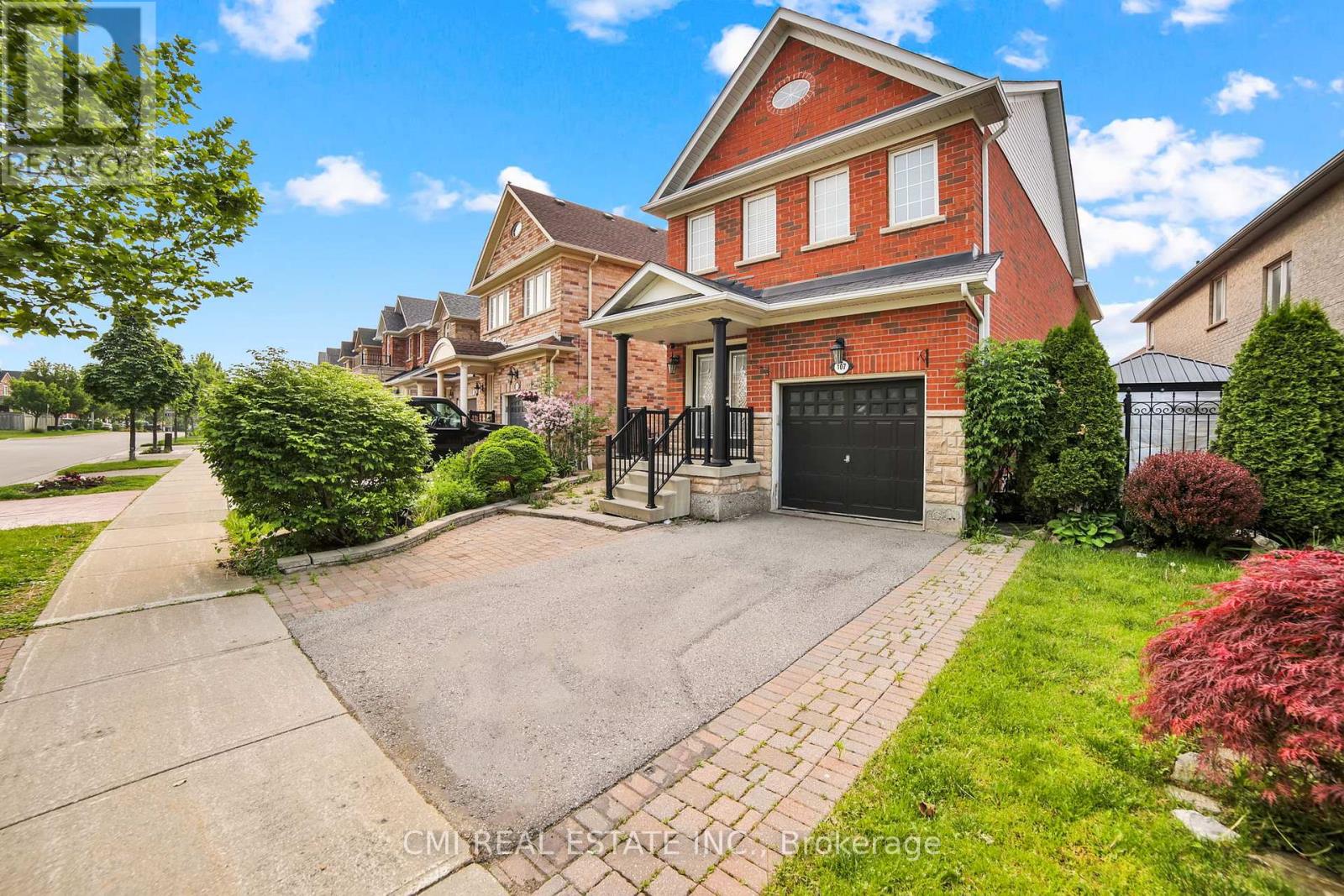 Property at 107 VENICE GATE DRIVE image 2