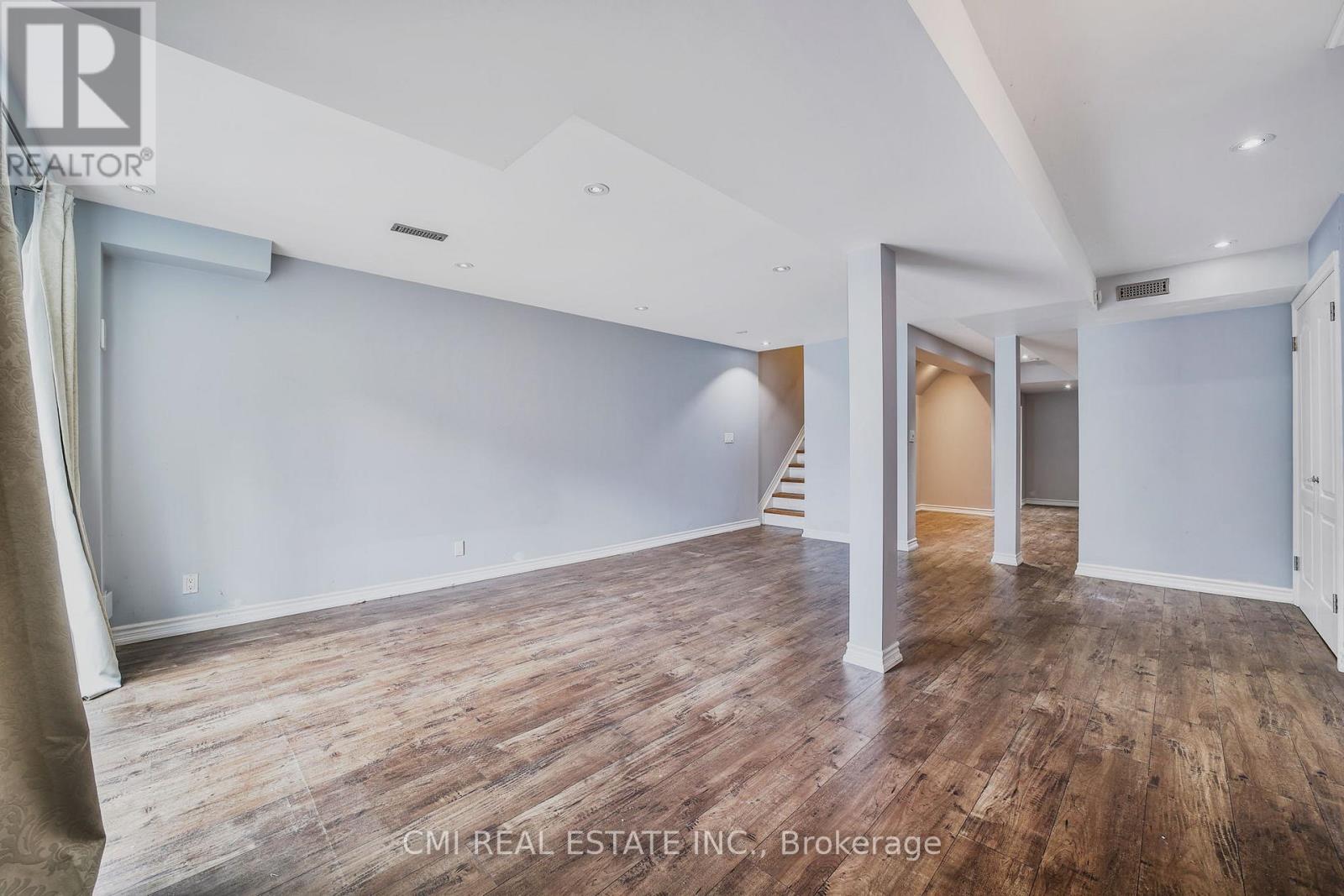 107 Venice Gate Drive, Vaughan, Ontario  L4H 0E8 - Photo 27 - N12241258
