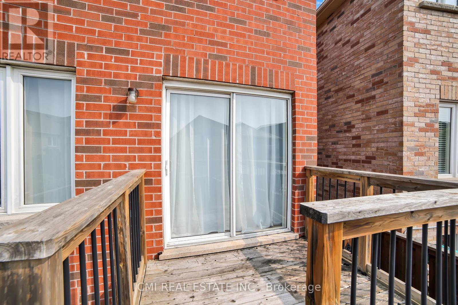 107 Venice Gate Drive, Vaughan, Ontario  L4H 0E8 - Photo 41 - N12241258