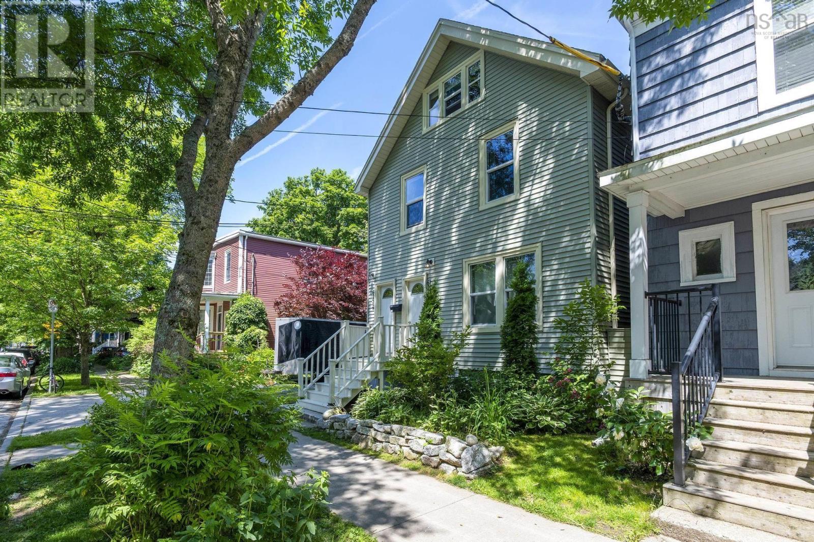 Property at 6255/6253 Allan Street image 3