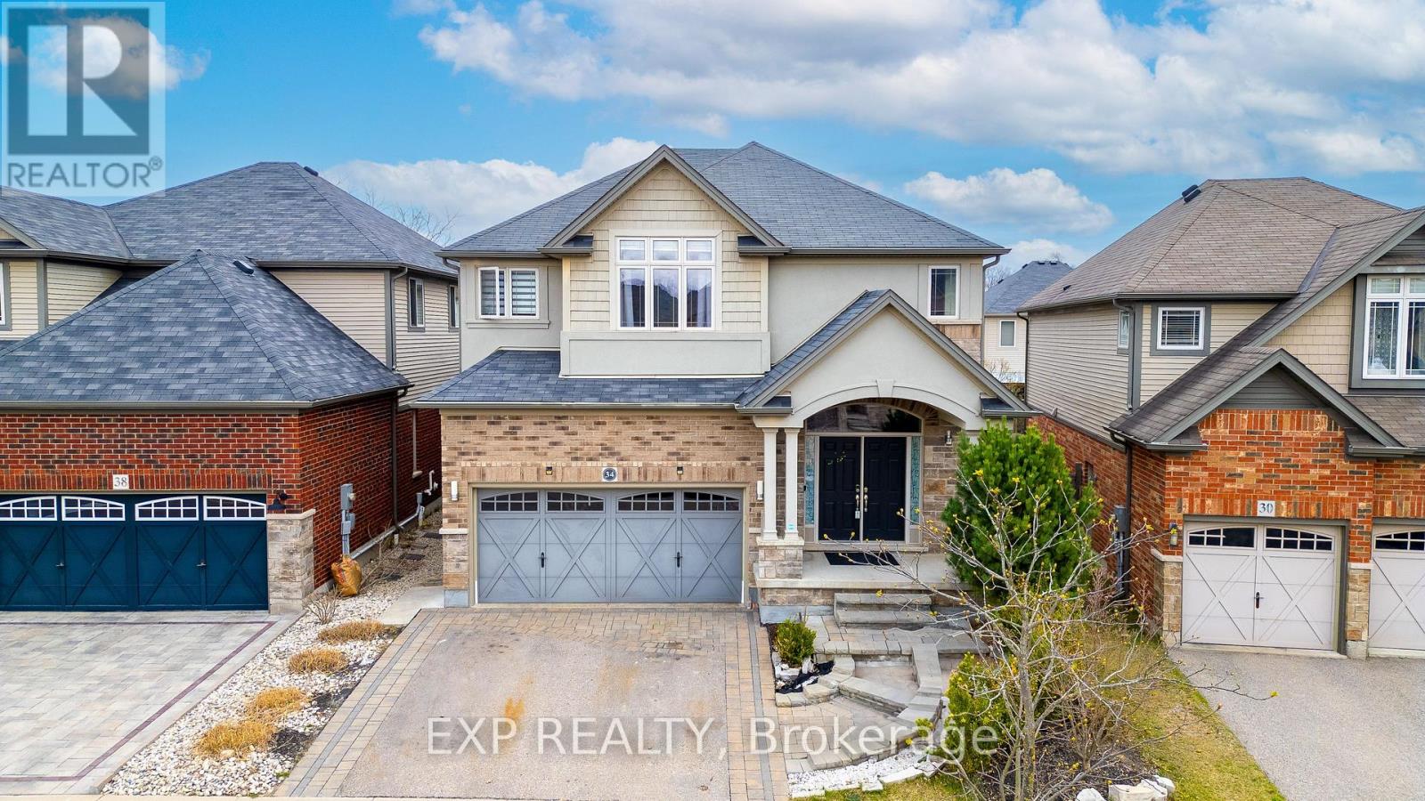 Property at 34 ADENCLIFFE STREET image 3