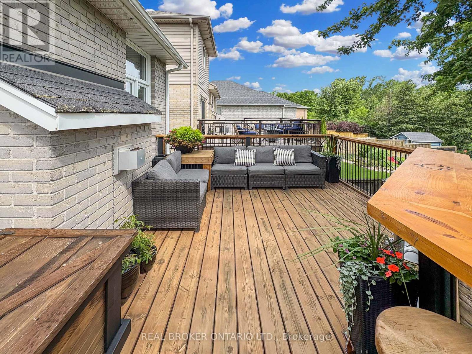 18 Bricker Court, Brantford, Ontario  N3T 6R7 - Photo 37 - X12241251