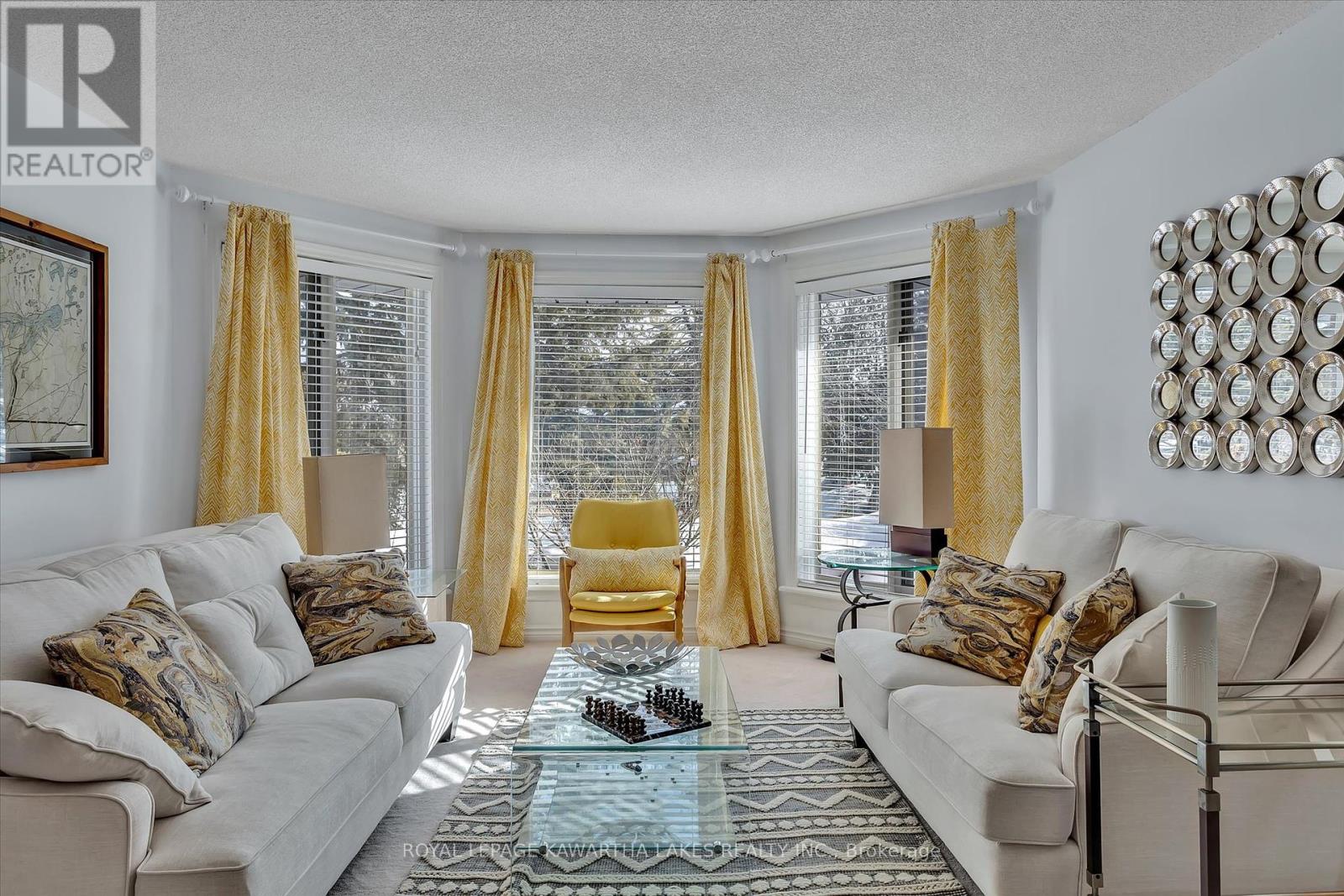 Property at 85 NAVIGATORS TRAIL image 3