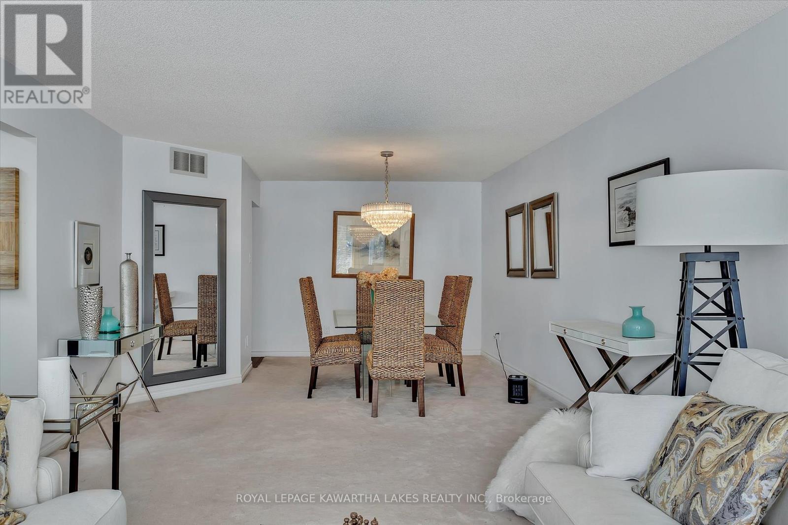 Property at 85 NAVIGATORS TRAIL image 4