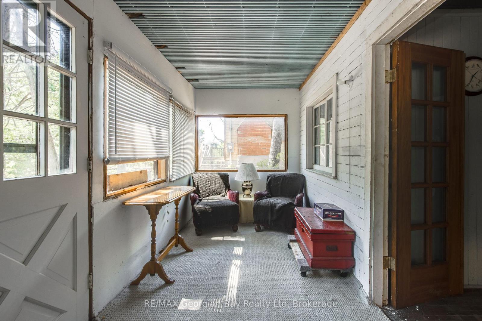 1209 Tiny Beaches Road S, Tiny, Ontario  L0L 2T0 - Photo 7 - S12218431