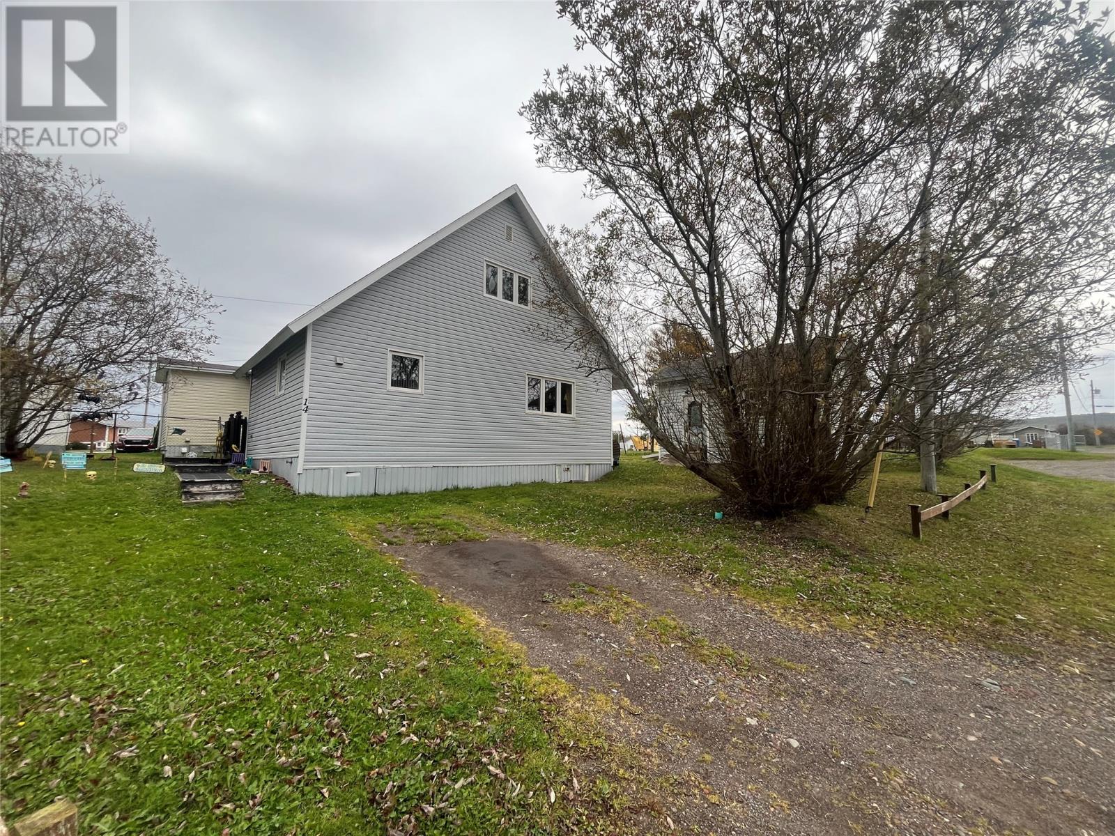 14 Brookside Street, Fortune, Newfoundland & Labrador  A0E 1P0 - Photo 2 - 1286842