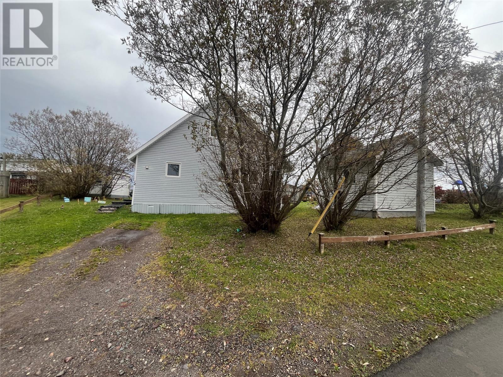 14 Brookside Street, Fortune, Newfoundland & Labrador  A0E 1P0 - Photo 3 - 1286842