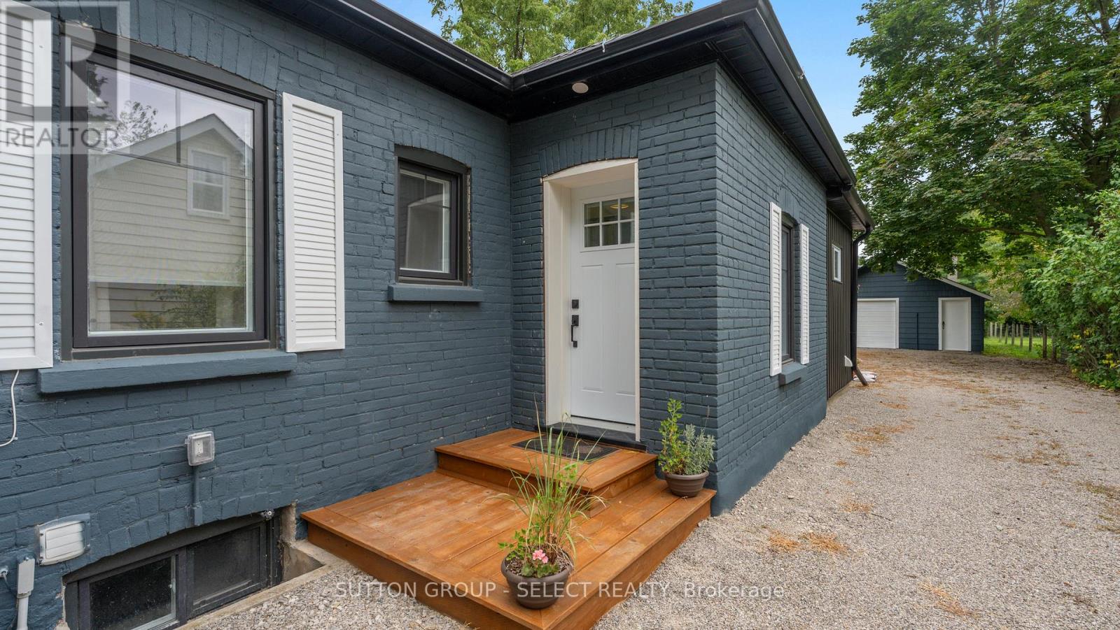742 Mount Pleasant Road, Brant, Ontario  N3T 5L5 - Photo 10 - X12241323