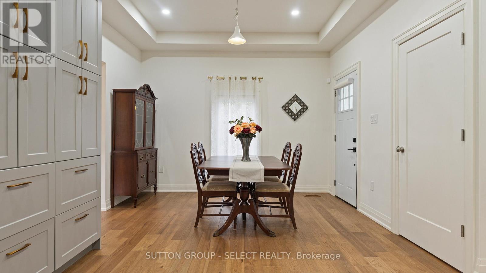 742 Mount Pleasant Road, Brant, Ontario  N3T 5L5 - Photo 12 - X12241323