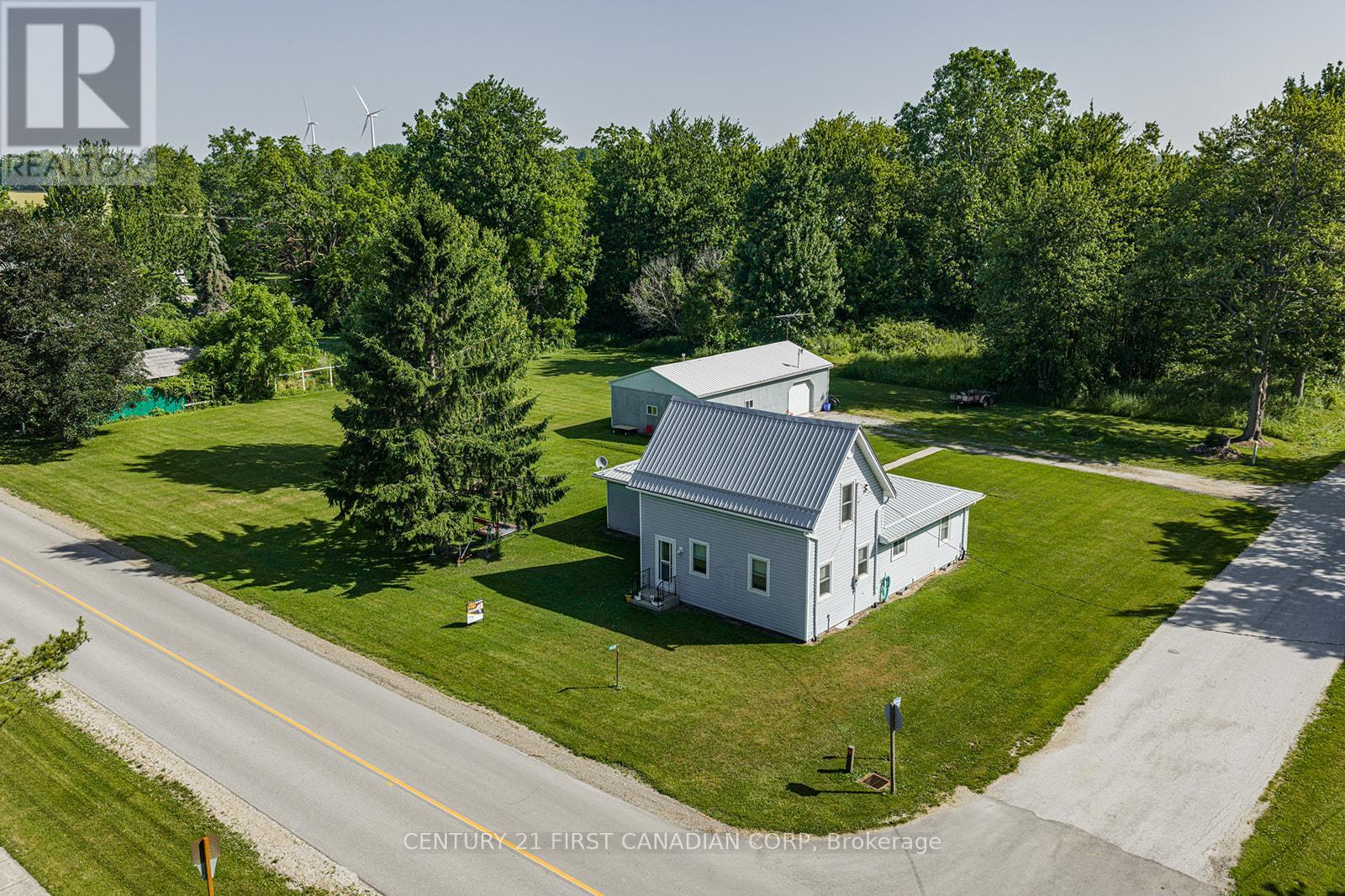 19089 Hill Road, Chatham-Kent, Ontario  N0P 1X0 - Photo 48 - X12241329