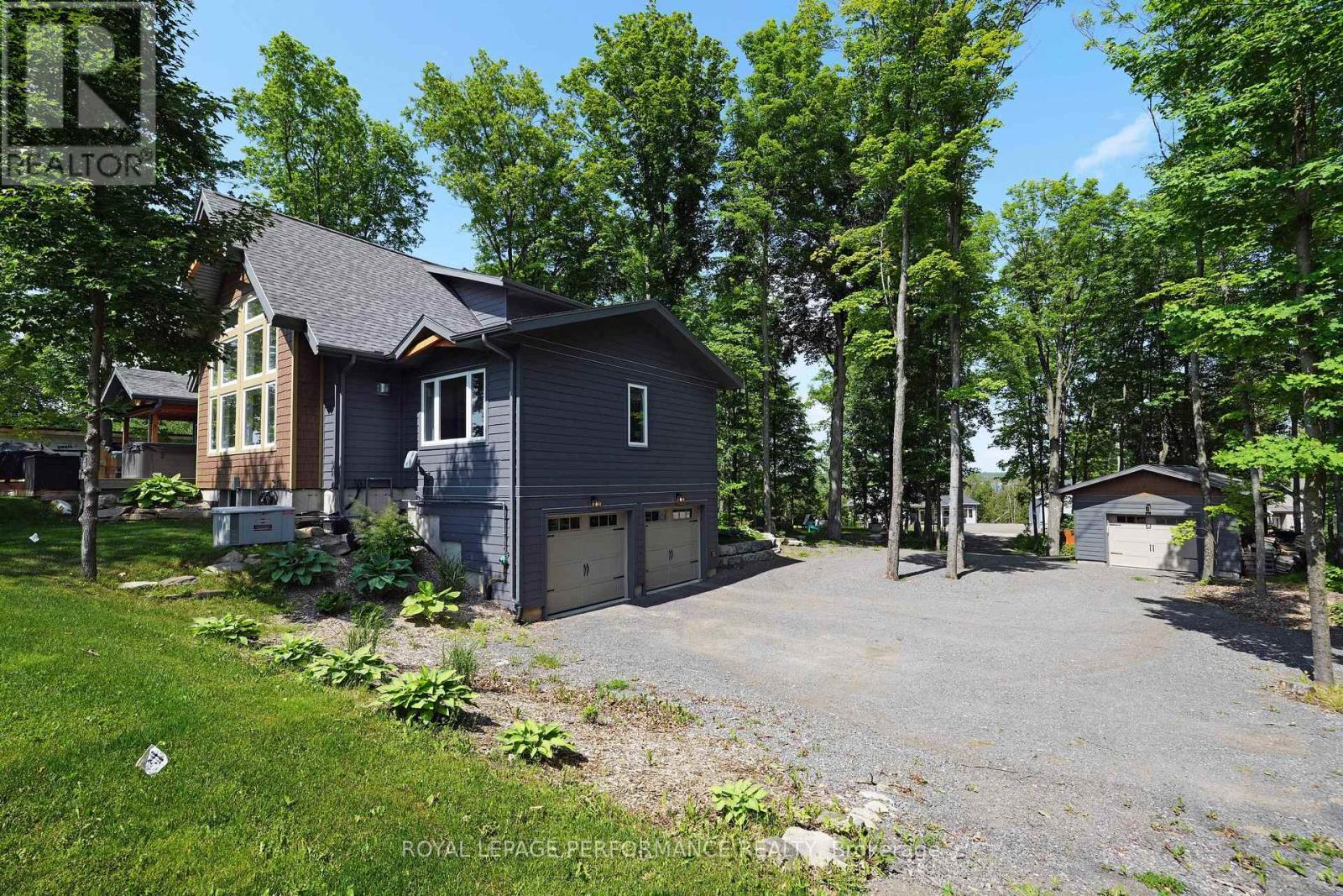 39 Morning Flight Court, Greater Madawaska, Ontario  K0J 1H0 - Photo 44 - X12234707