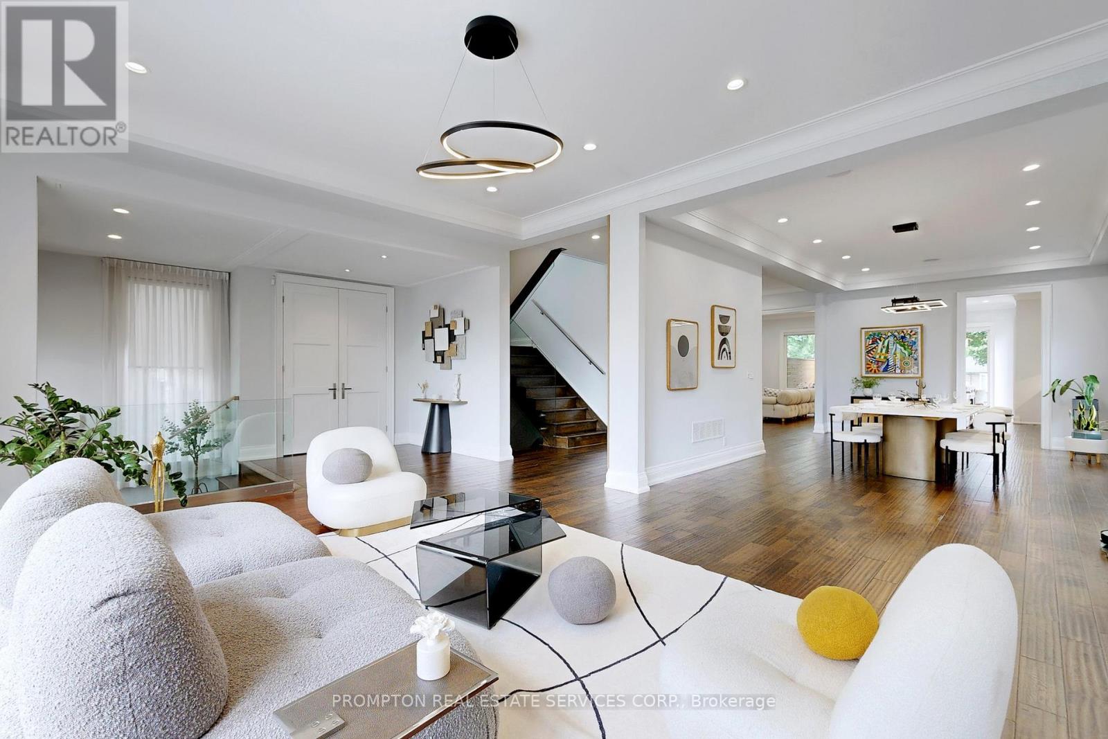 Property at 16 RISEBROUGH AVENUE image 5